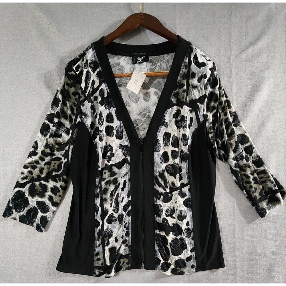 Libra women's blouse Size XL 3/4 Sleeve Animal Print White & Black #12